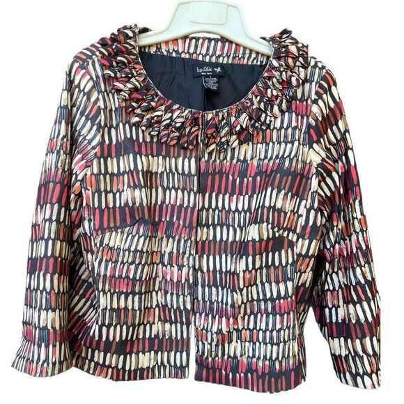 Ivy Chic size L short boxy 3/4 length sleeves jacket. - Picture 2 of 6